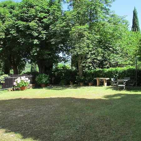 مزرعة للإقامة Dea