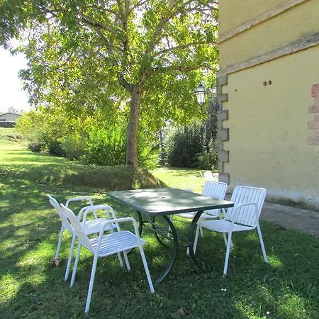 مزرعة للإقامة Dea